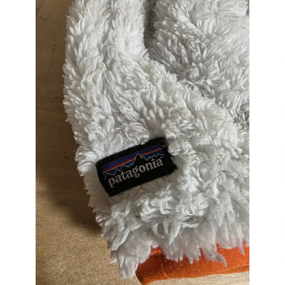 Patagonia Baby Reversible Beanie Polar Bears Play Knit Big Sky Blue 6 Months - Picture 6 of 7